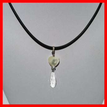 Necklaces; Heart shell and drop crystal