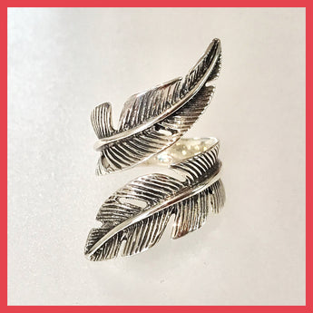 Chunky Silver Open Feather Ring