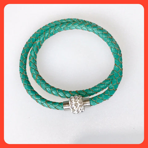 Green Braided Leather Choker-Bracelet