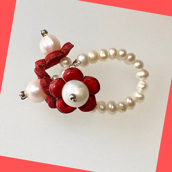 Red Daisy Pearl Ring